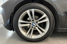 musta BMW 320 Gran Turismo 2020 kuva 23.