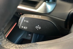 Harmaa BMW 320d 2021 kuva 18.