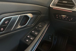 Harmaa BMW 320d 2021 kuva 21.