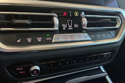 Harmaa BMW 320d 2021 kuva 26.