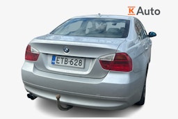 Harmaa BMW 325 2005 kuva 2.