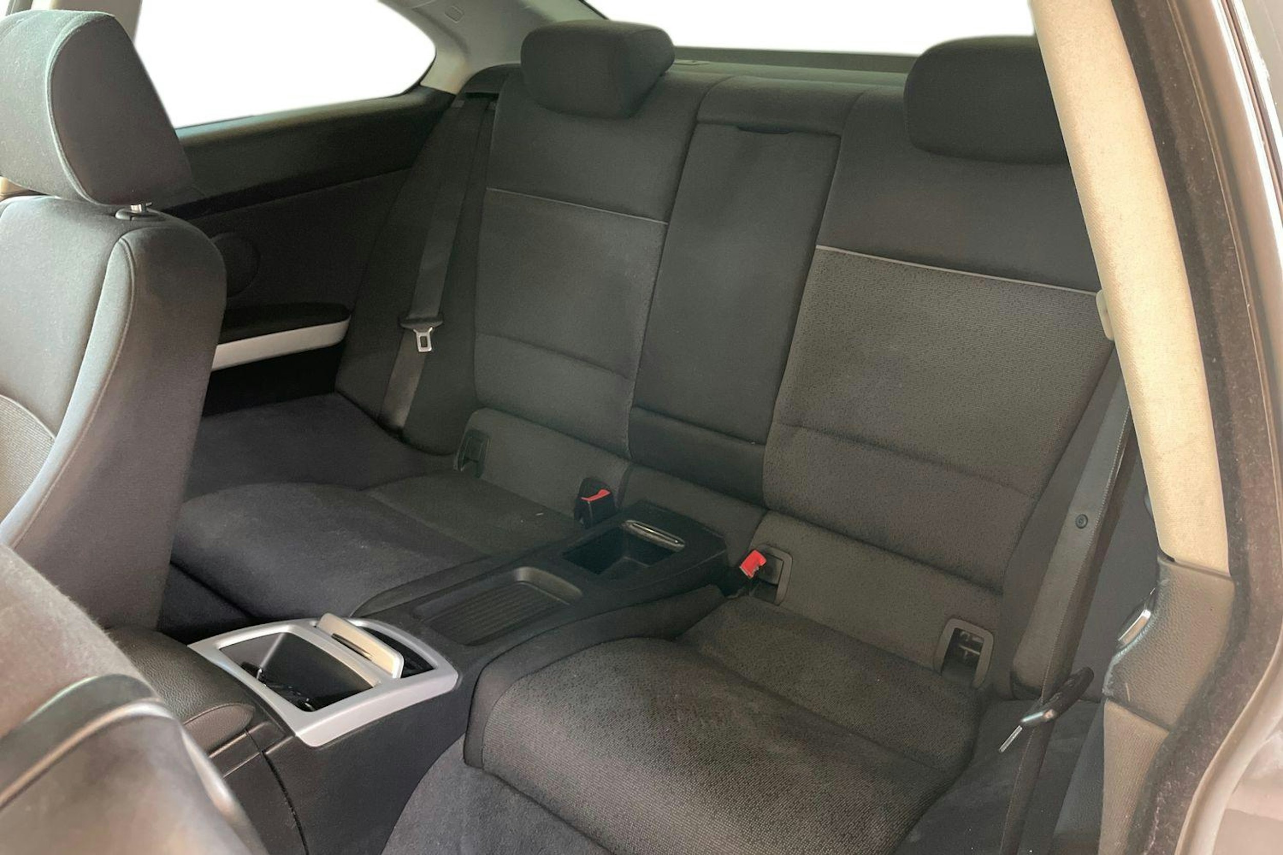 harmaa BMW 325 2006 kuva 10.