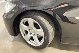 Musta BMW 325 2007 kuva 13.