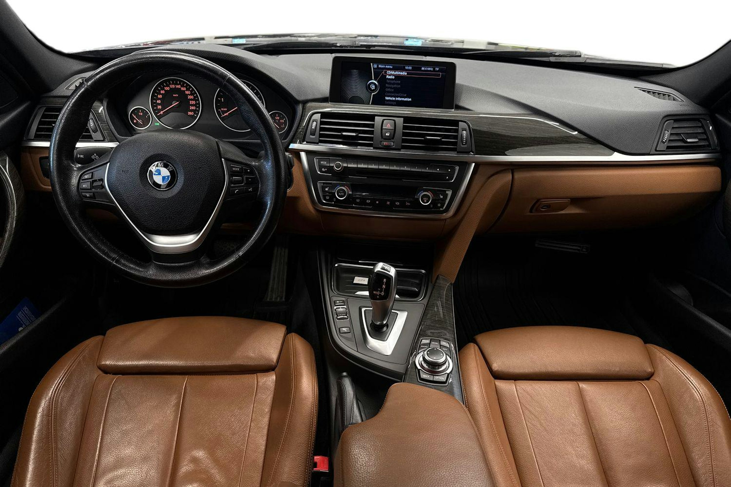 Sininen BMW 328 2012 kuva 9.