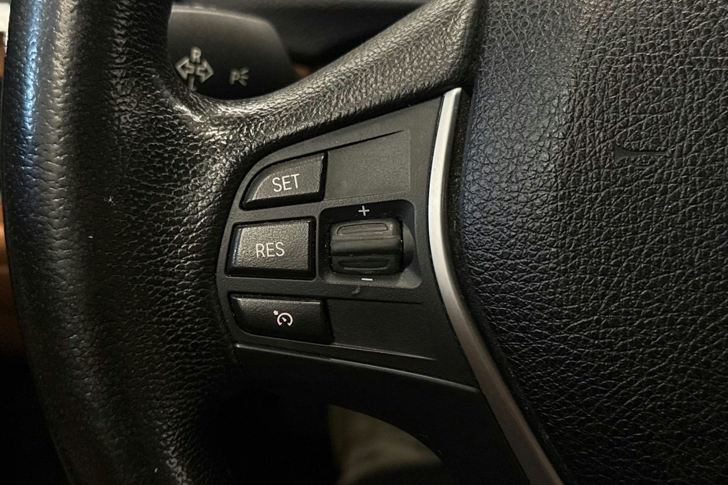 Sininen BMW 328 2012 kuva 16.