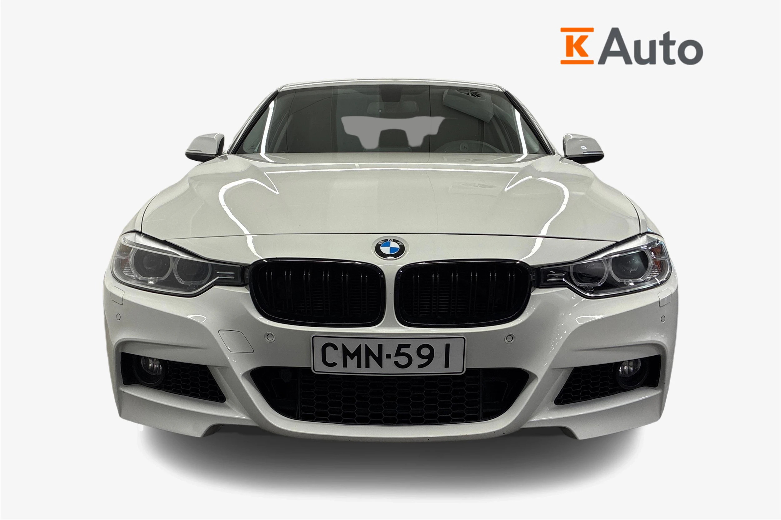 Valkoinen BMW 328 2013 kuva 4.