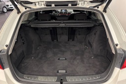valkoinen BMW 328 2013 kuva 31.