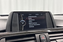 valkoinen BMW 328 2013 kuva 17.