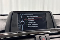 valkoinen BMW 328 2013 kuva 18.
