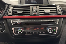 valkoinen BMW 328 2013 kuva 19.