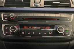 valkoinen BMW 328 Gran Turismo 2014 kuva 14.