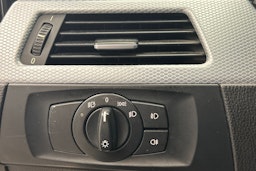 sininen BMW 330 2008 kuva 20.