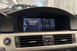 musta BMW 330 2009 kuva 30.