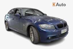 Sininen BMW 330 2010 kuva 1.