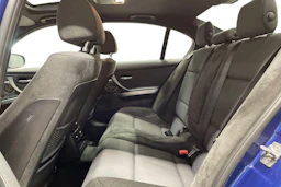 Sininen BMW 330 2010 kuva 8.