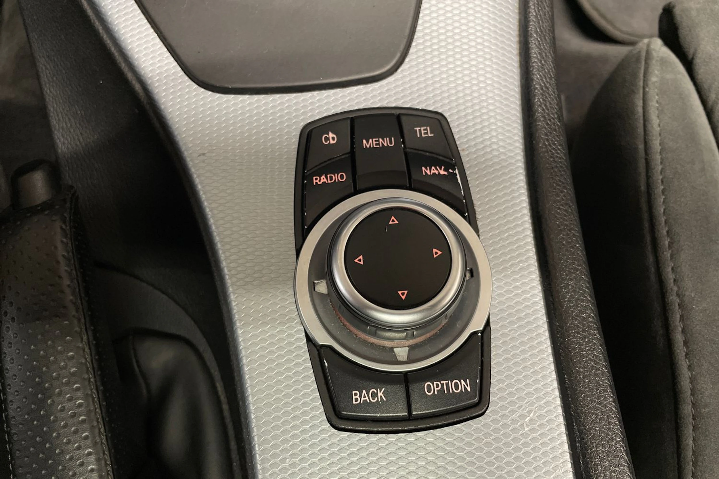 Sininen BMW 330 2010 kuva 17.