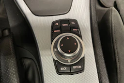 Sininen BMW 330 2010 kuva 17.