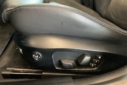 Harmaa BMW 330 2010 kuva 27.