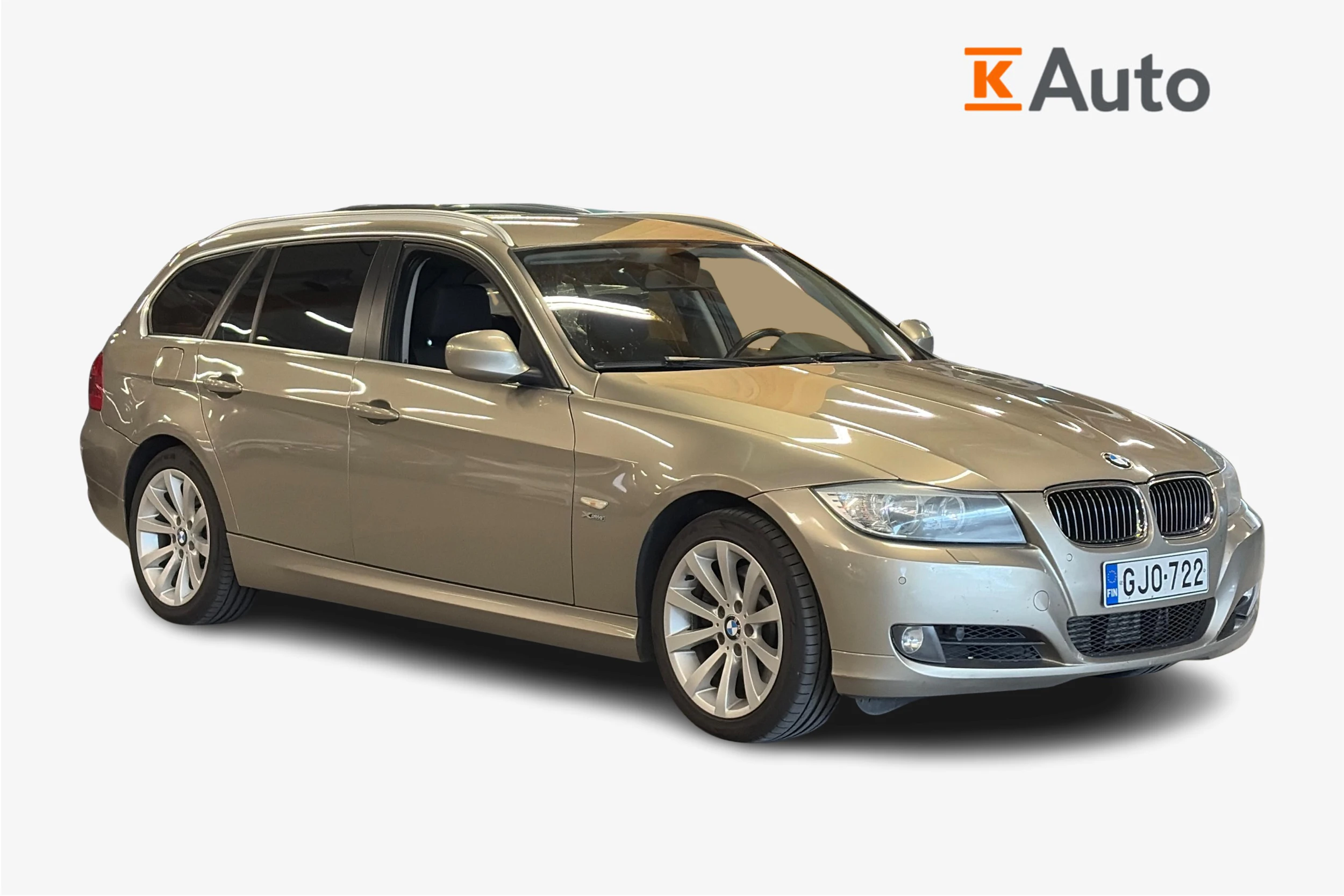 ruskea (beige) BMW 330 2011 kuva 1.