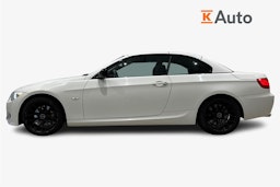 valkoinen BMW 330 2012 kuva 6.