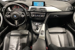 harmaa BMW 330 2015 kuva 9.
