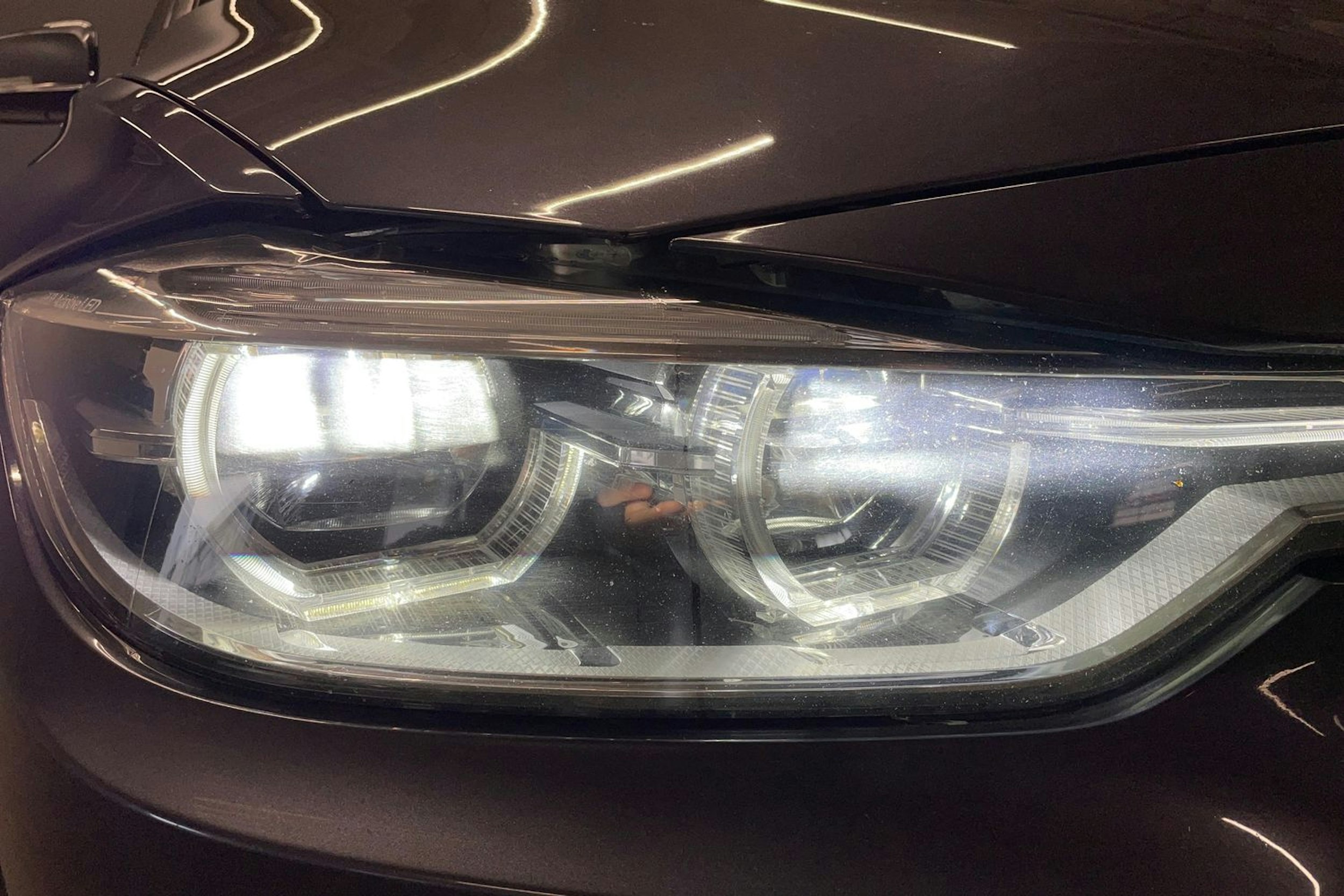 harmaa BMW 330 2015 kuva 14.