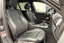 harmaa BMW 330 2015 kuva 28.