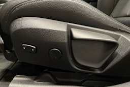 harmaa BMW 330 2015 kuva 30.