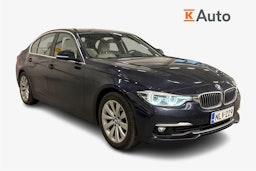 sininen BMW 330 2016 kuva 1.