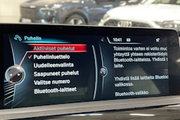 sininen BMW 330 2016 kuva 25.