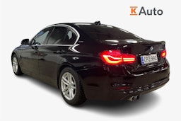 Musta BMW 330 2017 kuva 2.