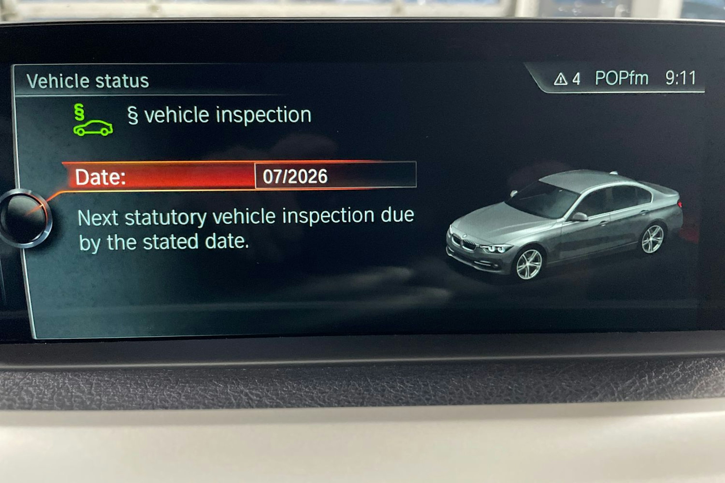 Musta BMW 330 2017 kuva 19.