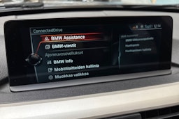 harmaa BMW 330 2017 kuva 22.