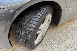 harmaa BMW 330 2017 kuva 13.