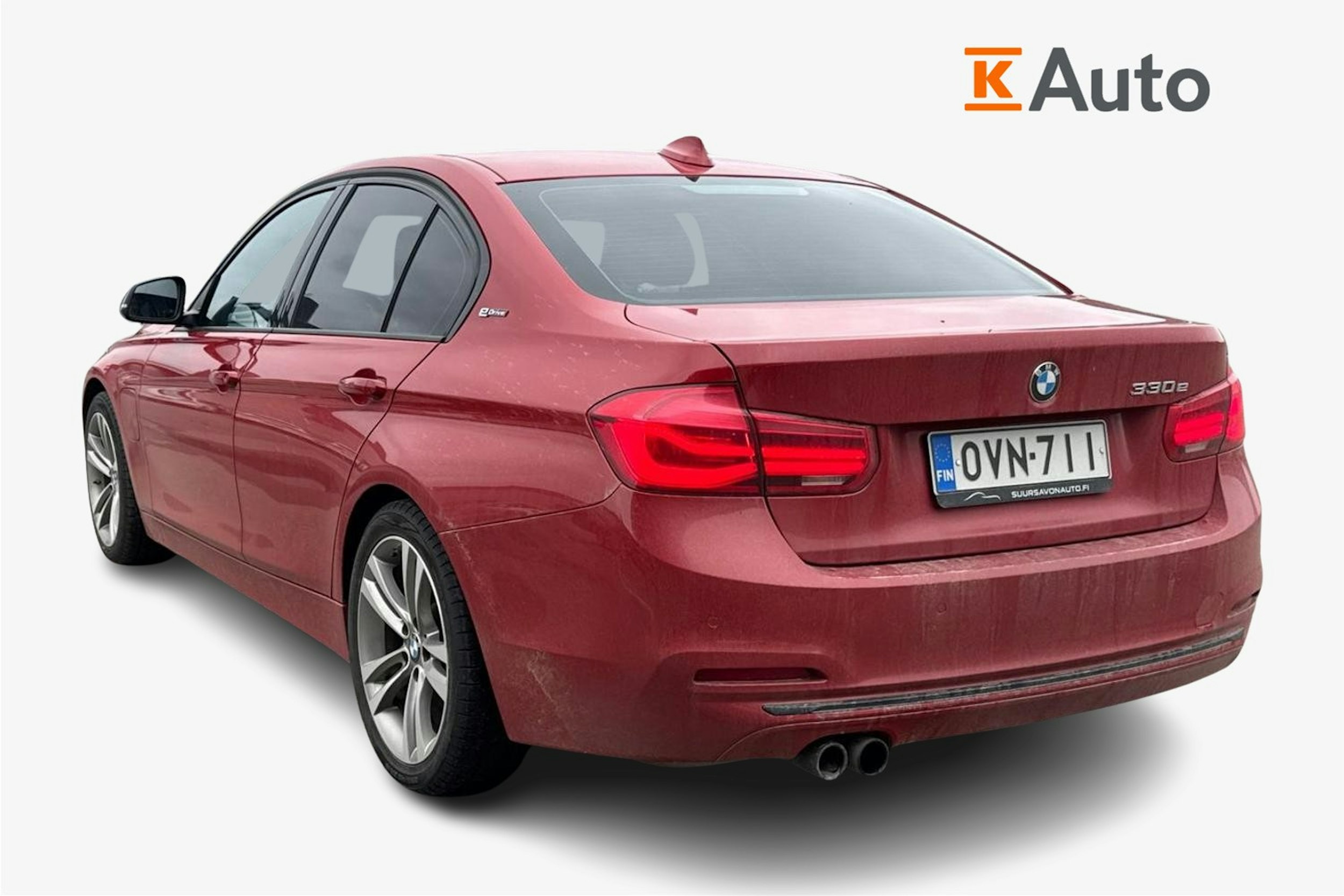 punainen BMW 330 2017 kuva 2.
