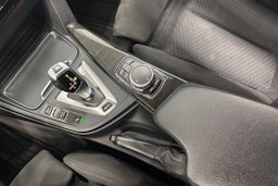 hopea BMW 330 2017 kuva 25.