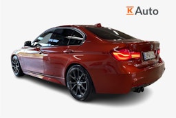 Oranssi BMW 330 2018 kuva 2.