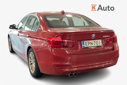 punainen BMW 330 2018 kuva 2.