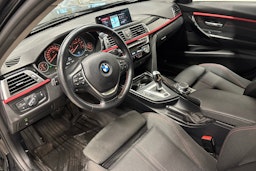 ruskea (beige) BMW 330 2018 kuva 6.