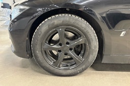 ruskea (beige) BMW 330 2018 kuva 10.