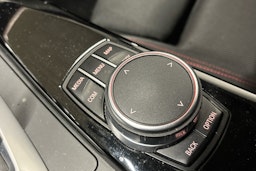 ruskea (beige) BMW 330 2018 kuva 23.