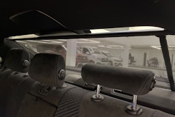 valkoinen BMW 330 2018 kuva 26.