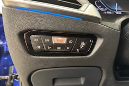 met. sininen BMW 330 2019 kuva 15.