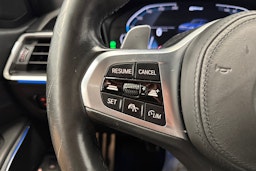 met. sininen BMW 330 2019 kuva 17.