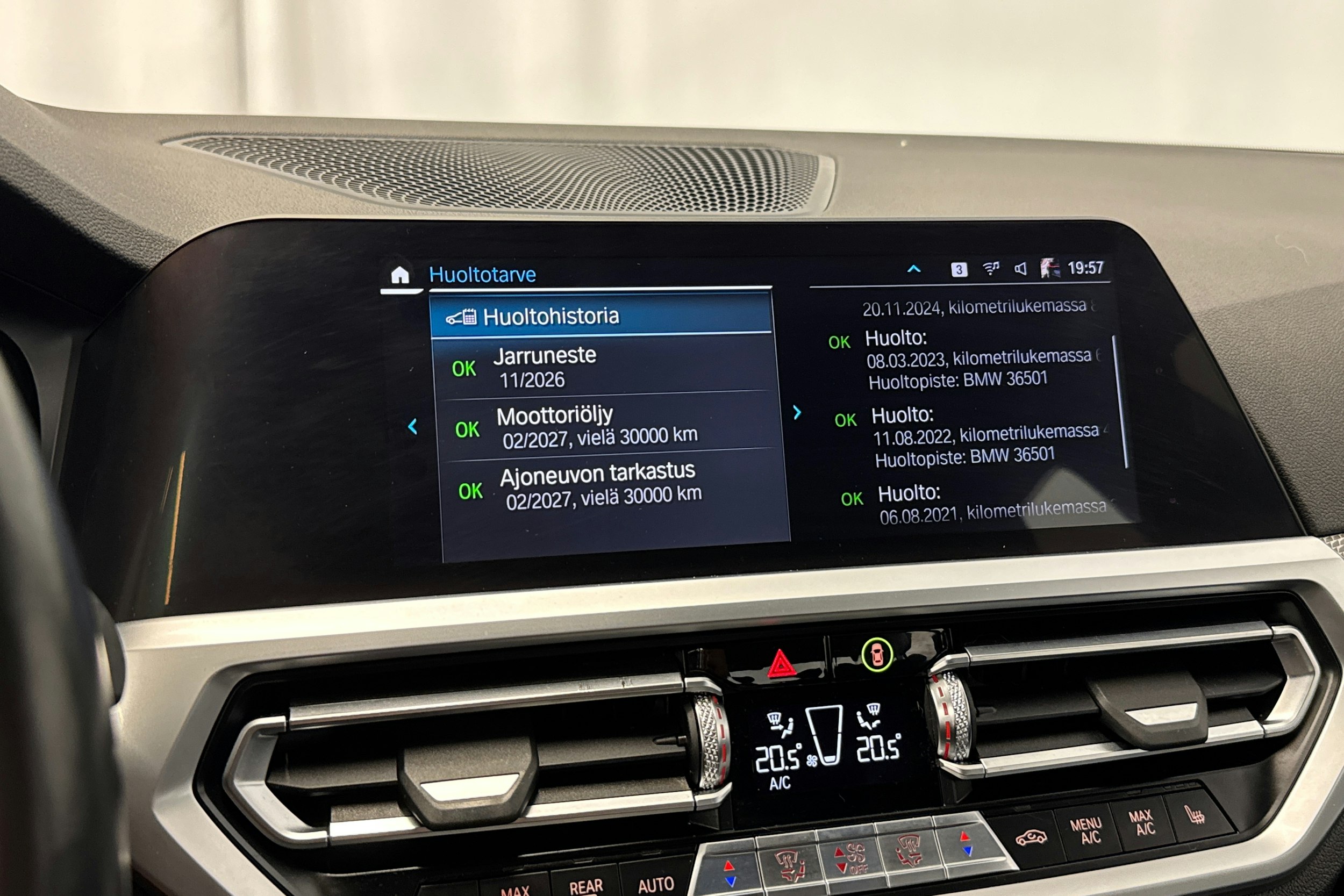 met. sininen BMW 330 2019 kuva 28.