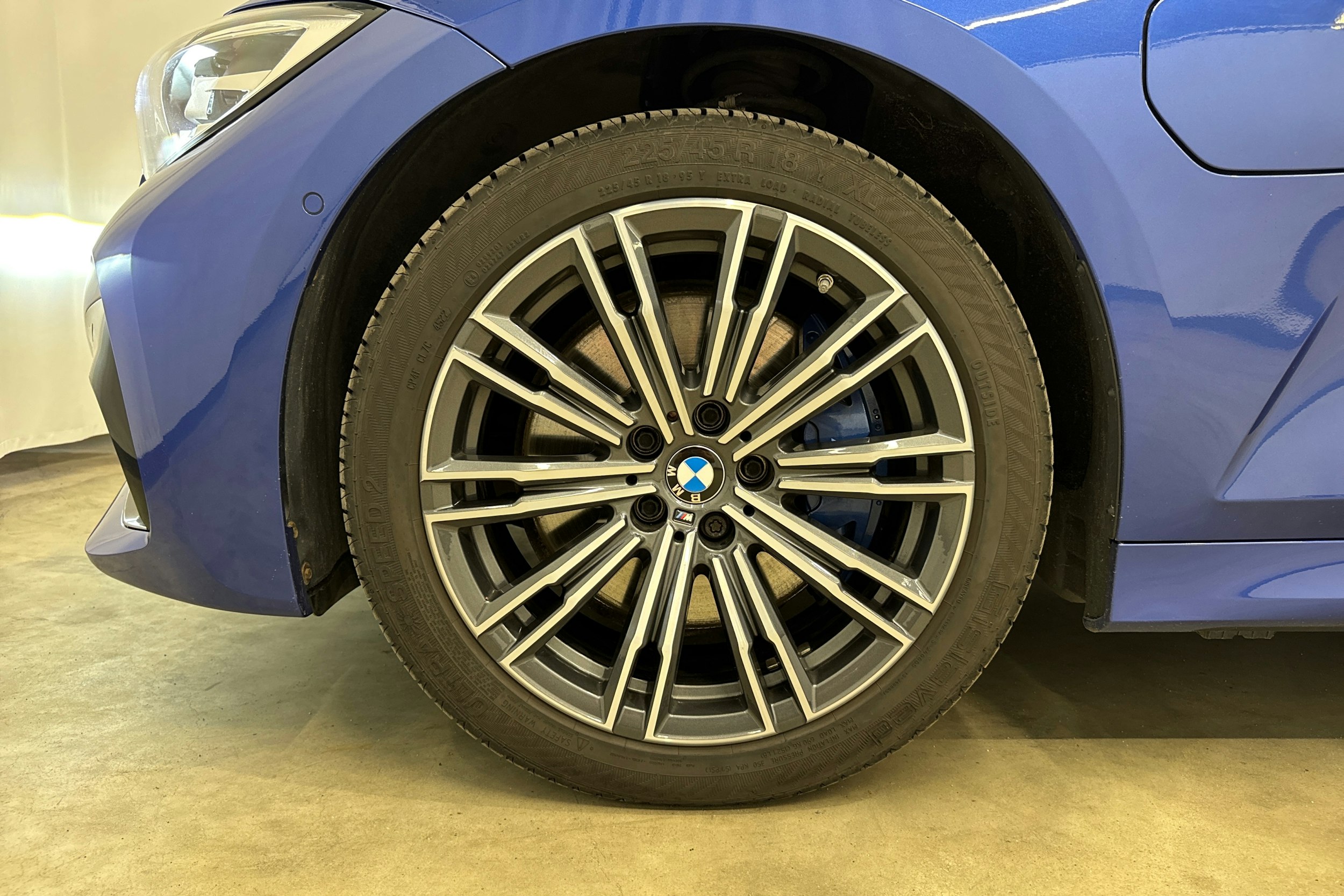 met. sininen BMW 330 2019 kuva 31.