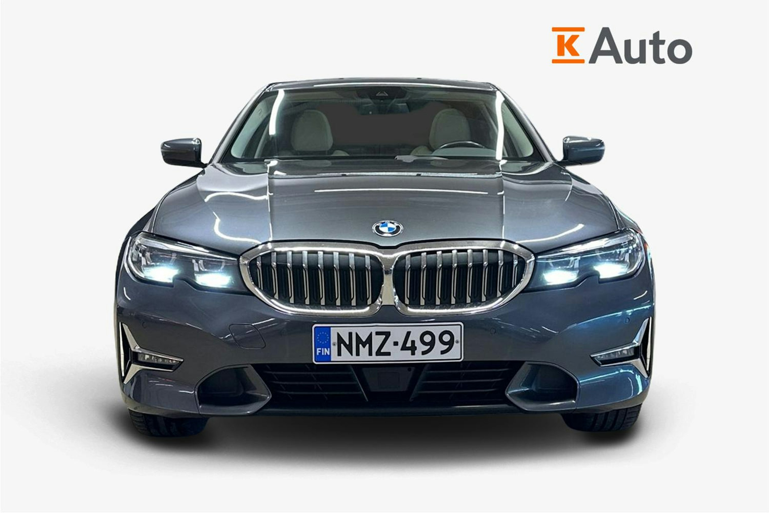 harmaa BMW 330 2020 kuva 5.