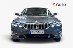 harmaa BMW 330 2020 kuva 5.