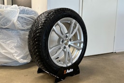 harmaa BMW 330 2020 kuva 13.