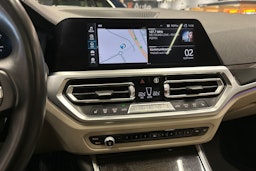harmaa BMW 330 2020 kuva 26.